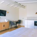 شقة Kapitaenshaus Friedrich Franz - Premium 200 Meter Vom Und Alten Strom *