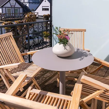 Kapitaenshaus Friedrich Franz - Premium 200 Meter Vom Und Alten Strom Apartmán