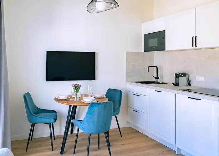 Kapitaenshaus Friedrich Franz - Premium 200 Meter Vom Und Alten Strom Apartment *