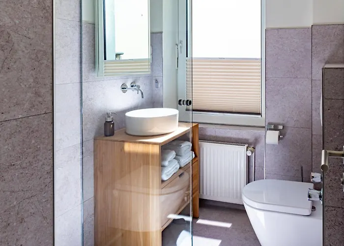 Kapitaenshaus Friedrich Franz - Premium 200 Meter Vom Und Alten Strom * Rostock